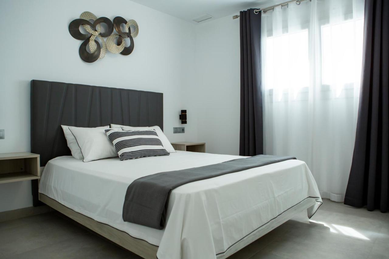 Apartamentos Aponiente Conil De La Frontera Exteriör bild